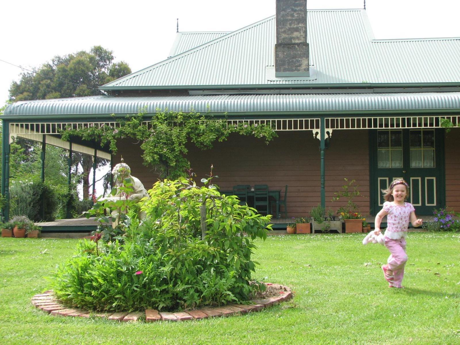 Butterfly Farm Bed And Breakfast Nirranda Exterior photo