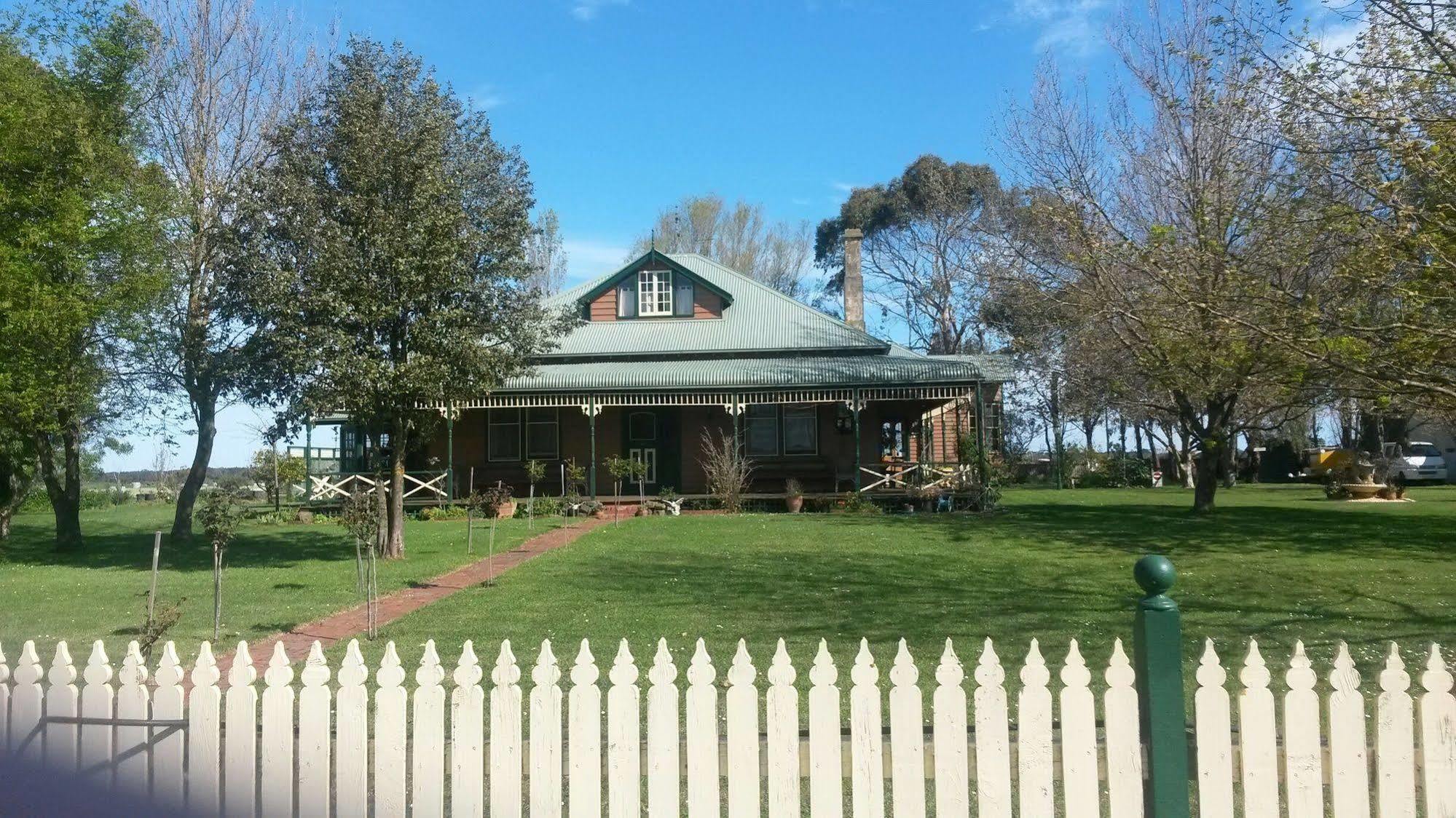 Butterfly Farm Bed And Breakfast Nirranda Exterior photo